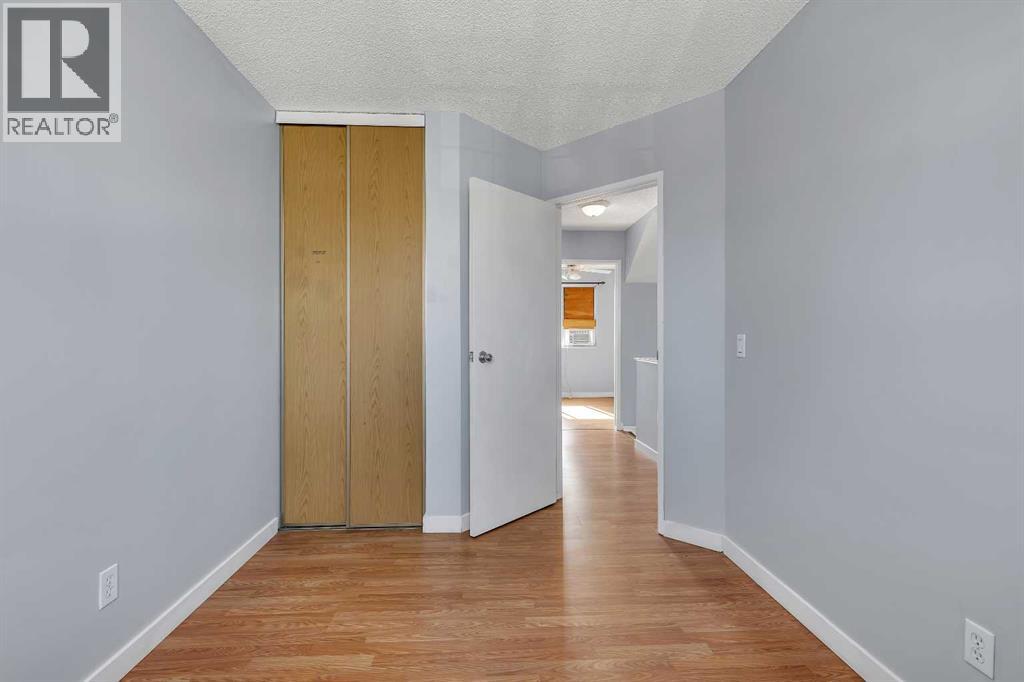 43 Martinwood Road Ne, Calgary, Alberta  T3J 3G6 - Photo 11 - A2261485