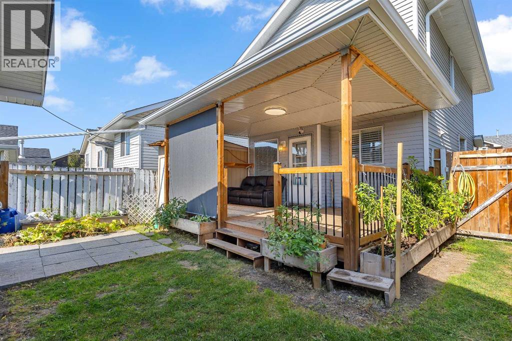 43 Martinwood Road Ne, Calgary, Alberta  T3J 3G6 - Photo 22 - A2261485