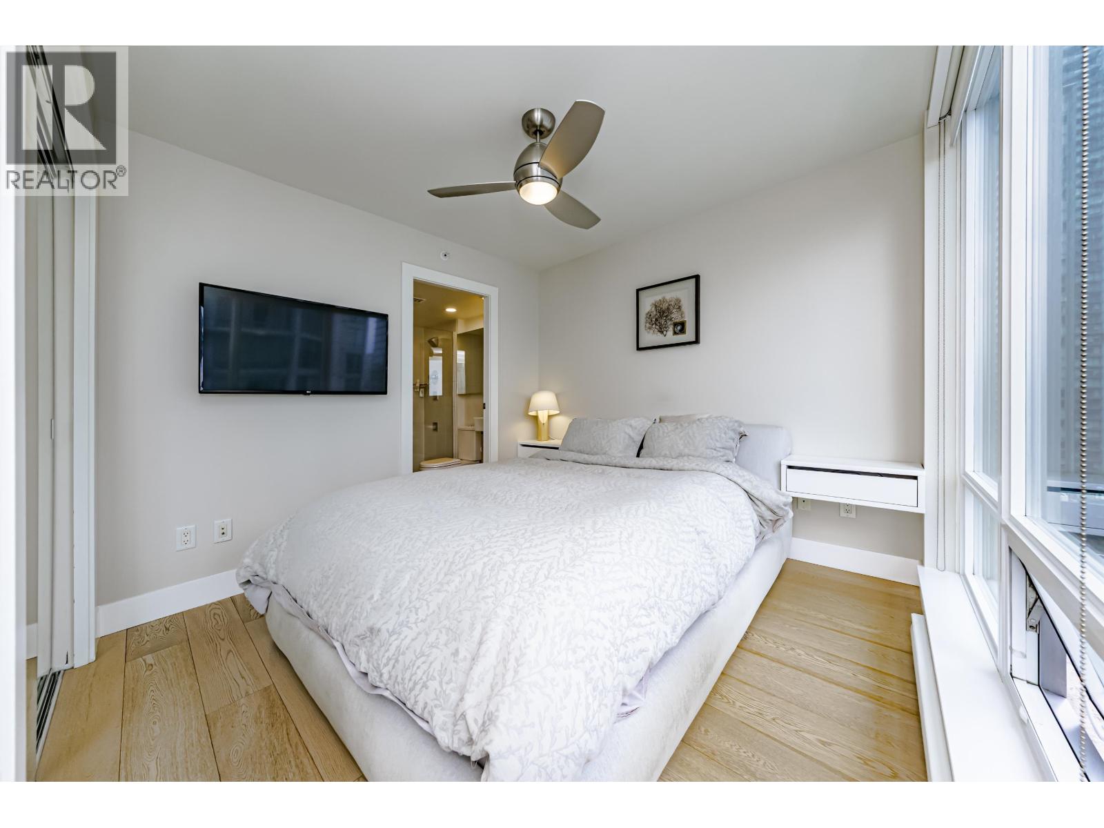 1701 565 Smithe Street, Vancouver, British Columbia  V6B 0E4 - Photo 11 - R2981169