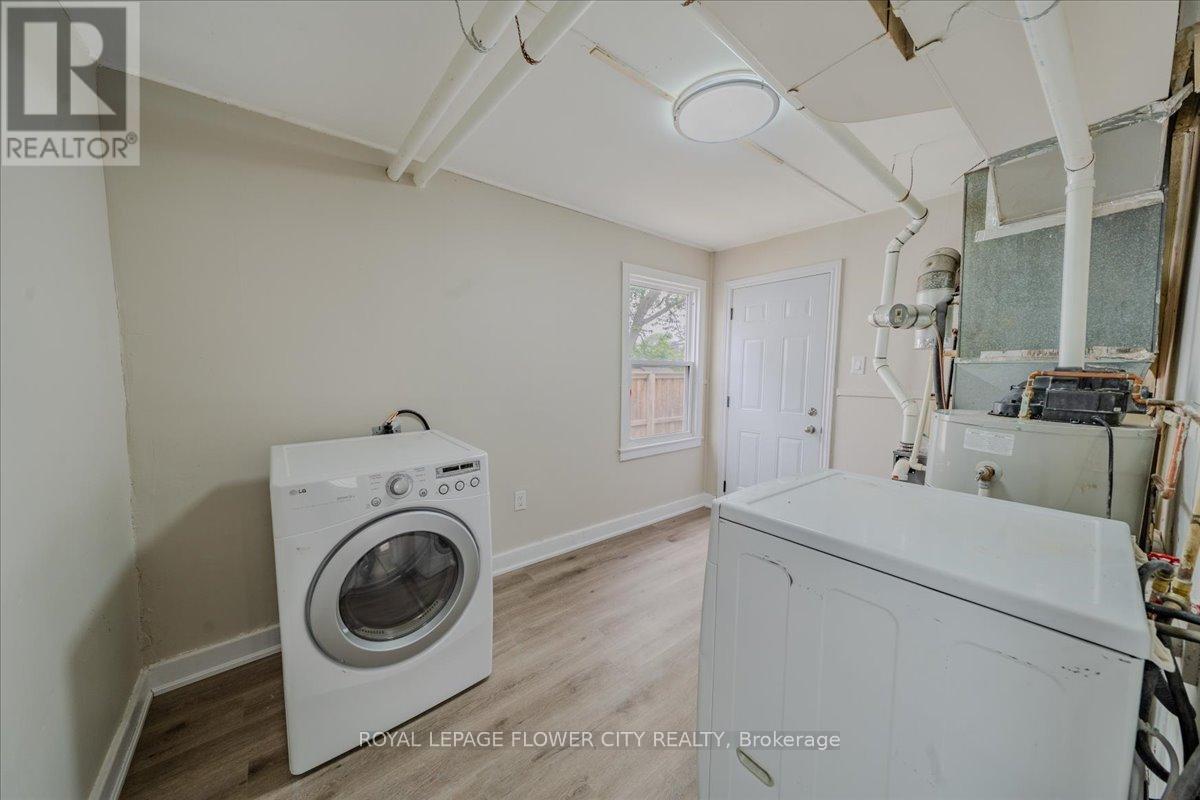 6143 Churchill Street, Niagara Falls (Arad/fallsview), Ontario  L2G 2X2 - Photo 18 - X12441753