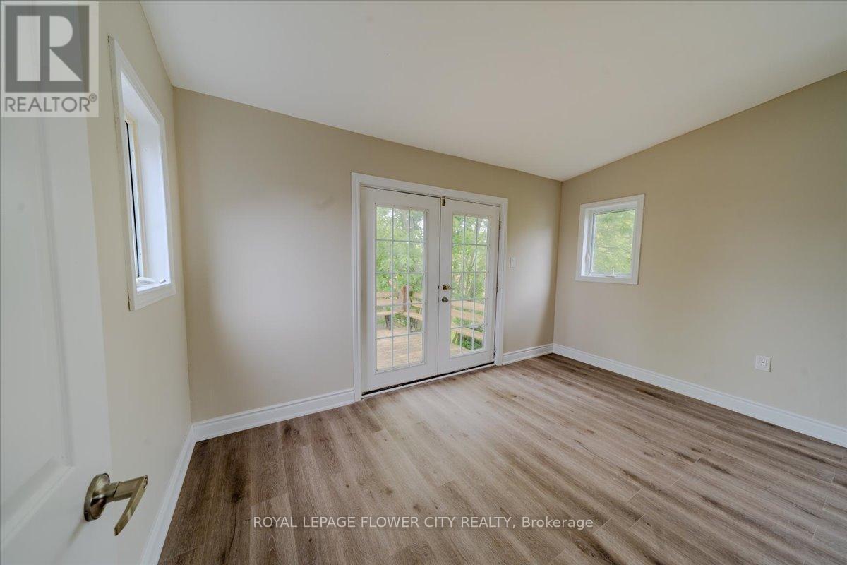 6143 Churchill Street, Niagara Falls (Arad/fallsview), Ontario  L2G 2X2 - Photo 33 - X12441753