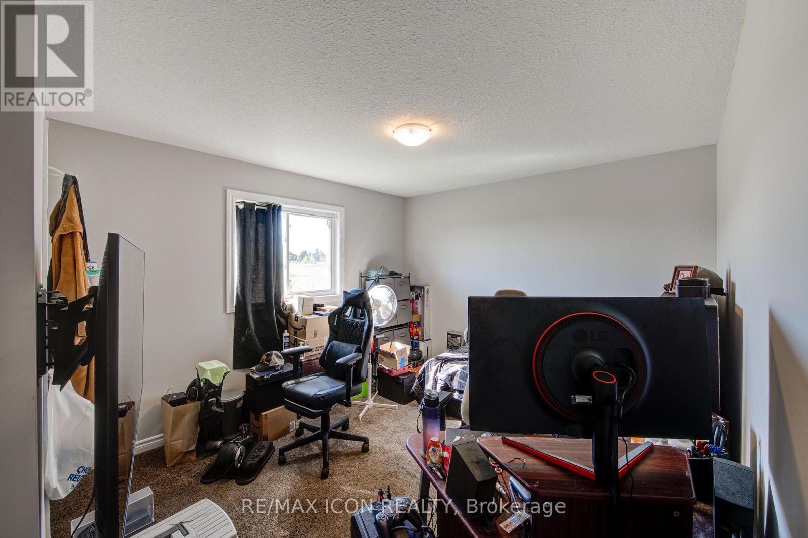 1360 Caen Avenue, Woodstock (Woodstock - North), Ontario  N4T 0G3 - Photo 20 - X12441793