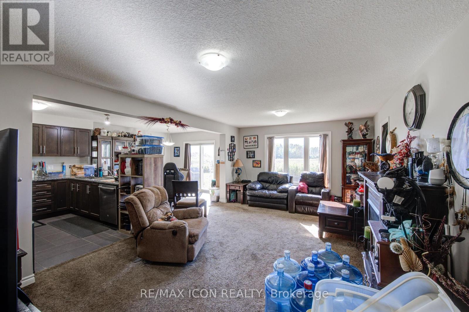 1360 Caen Avenue, Woodstock (Woodstock - North), Ontario  N4T 0G3 - Photo 4 - X12441793