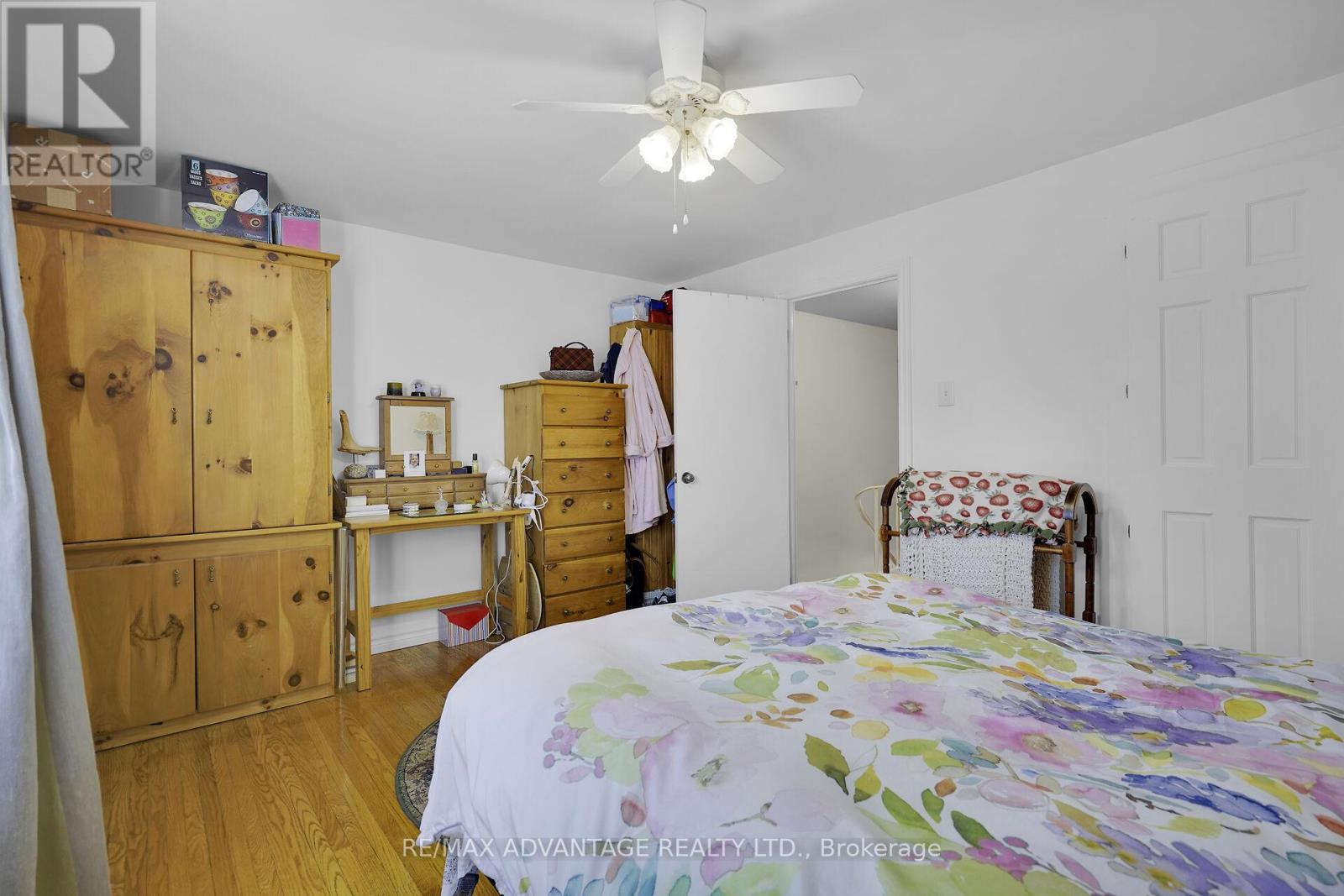 17 Blackacres Boulevard, London North (North F), Ontario  N6G 2G5 - Photo 26 - X12441817