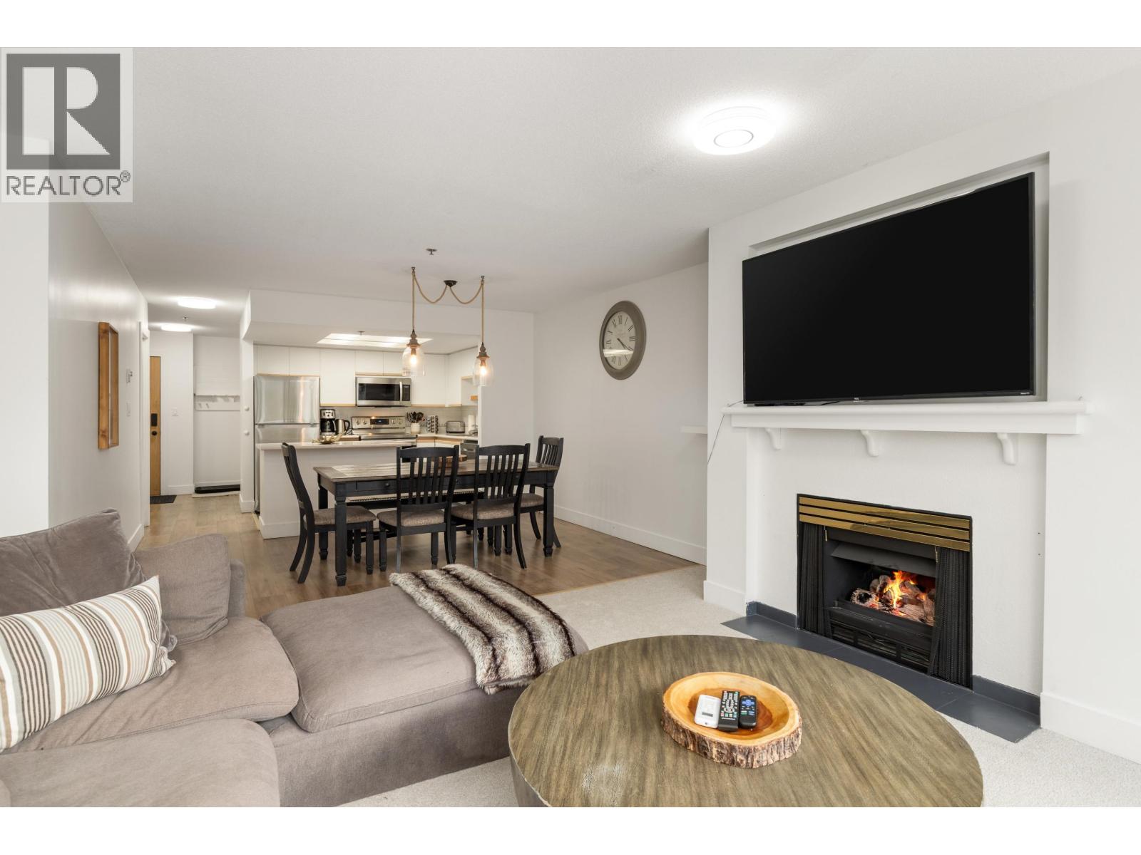 225 3309 Ptarmigan Place, Whistler, British Columbia  V8E 0V6 - Photo 10 - R3054944