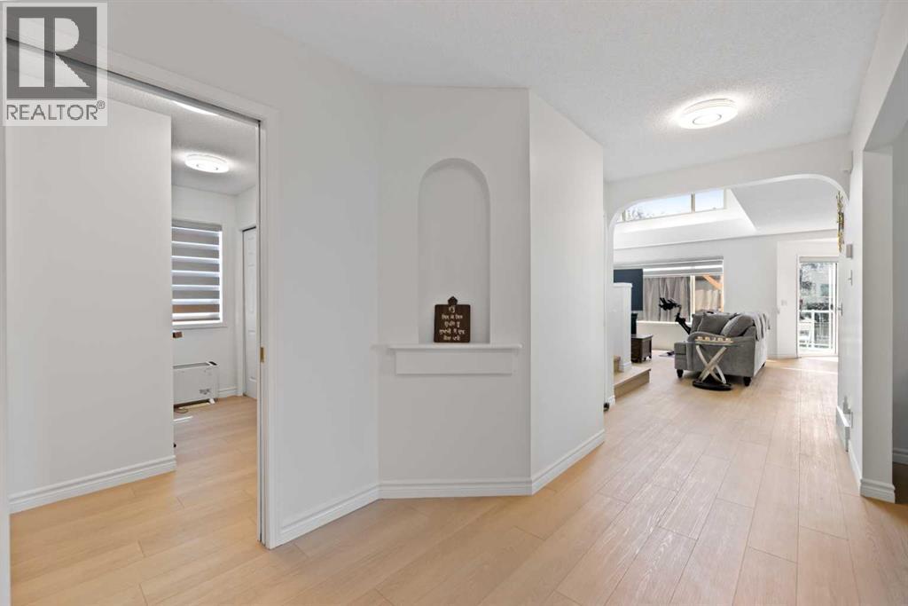 7 Country Hills Park Nw, Calgary, Alberta  T3K 5C8 - Photo 9 - A2236823
