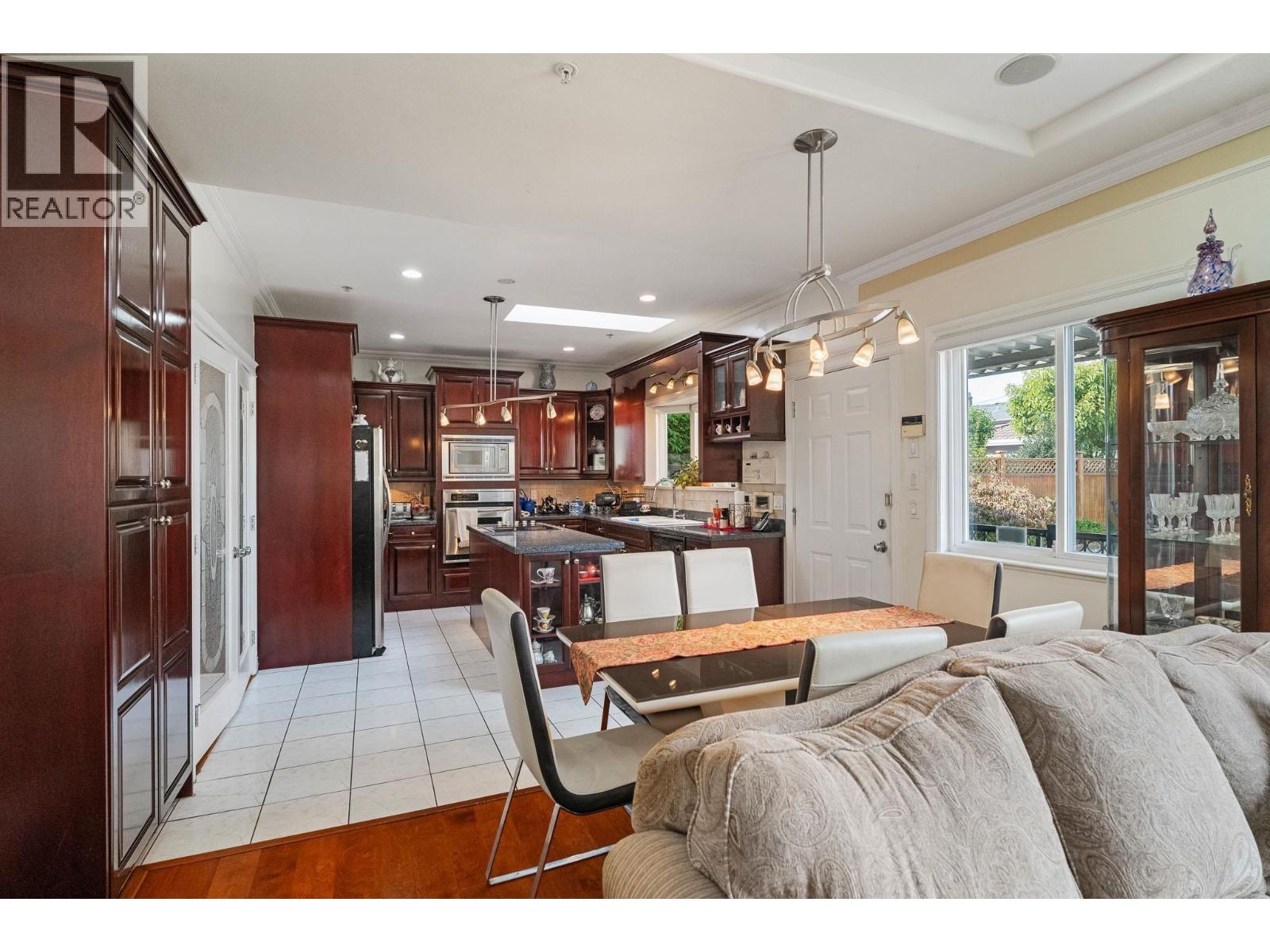 339 E 63rd Avenue, Vancouver, British Columbia  V5X 2J8 - Photo 8 - R3054834