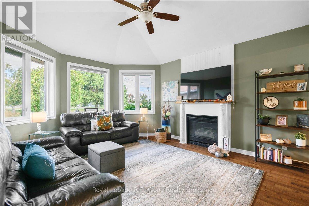 270 Talbot Street, Norfolk, Ontario  N0J 1E0 - Photo 4 - X12420373