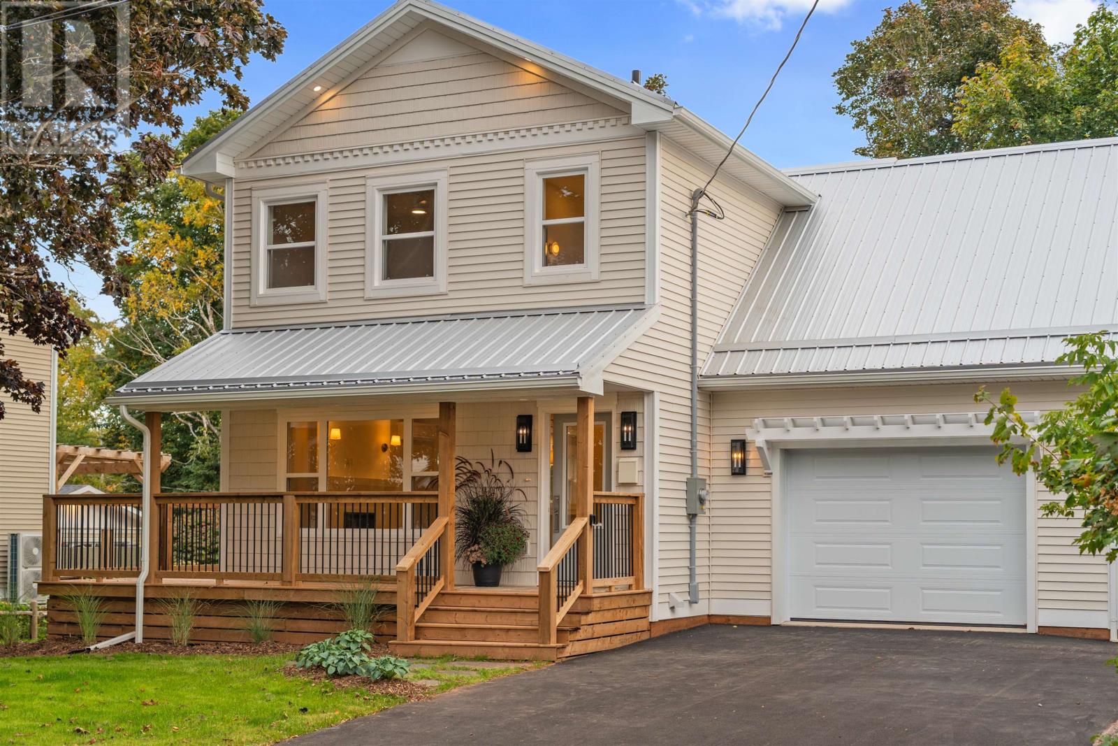 366 Oak Avenue, Summerside, Prince Edward Island  C1N 2A7 - Photo 3 - 202524954
