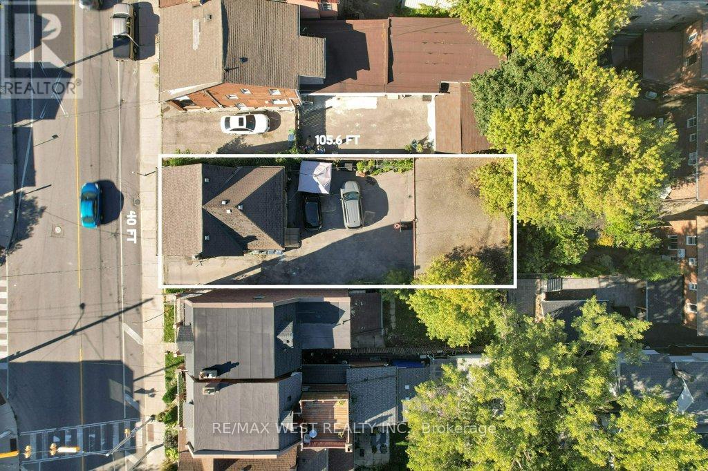 225 Oakwood Avenue, Toronto (Oakwood Village), Ontario  M6E 2V3 - Photo 1 - C12441810