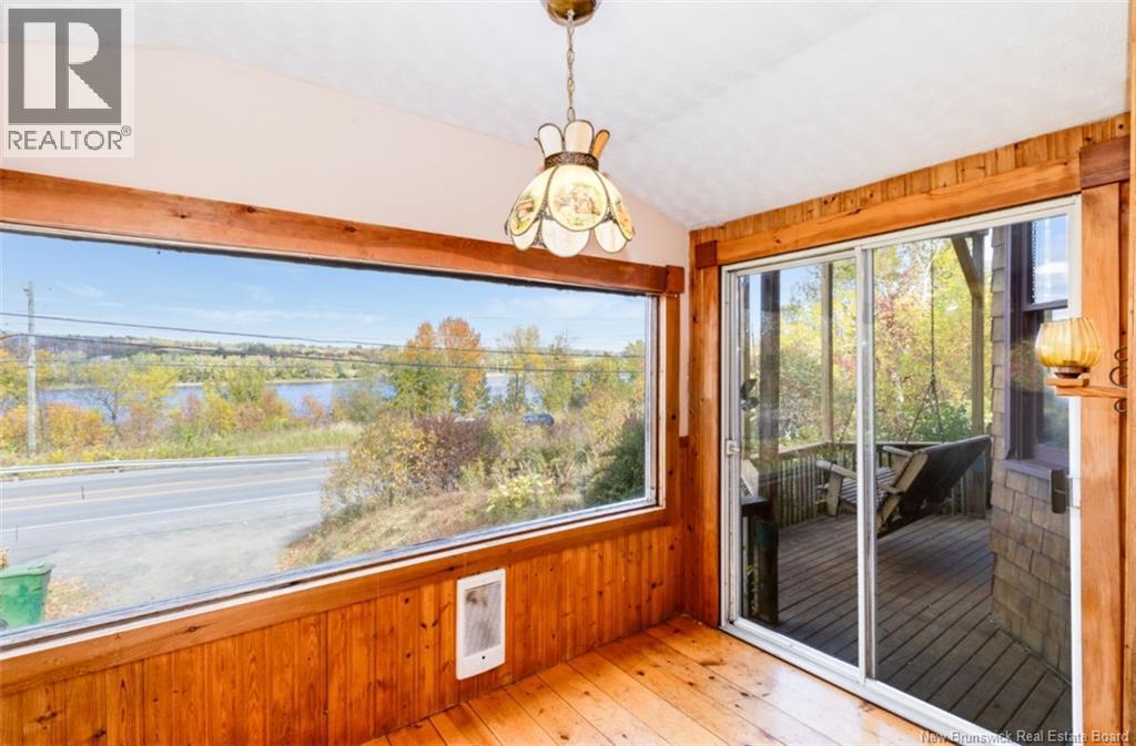 1960 Woodstock Road, Fredericton, New Brunswick  E3C 1L3 - Photo 23 - NB127390