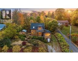 1960 Woodstock Road, Fredericton, Ca