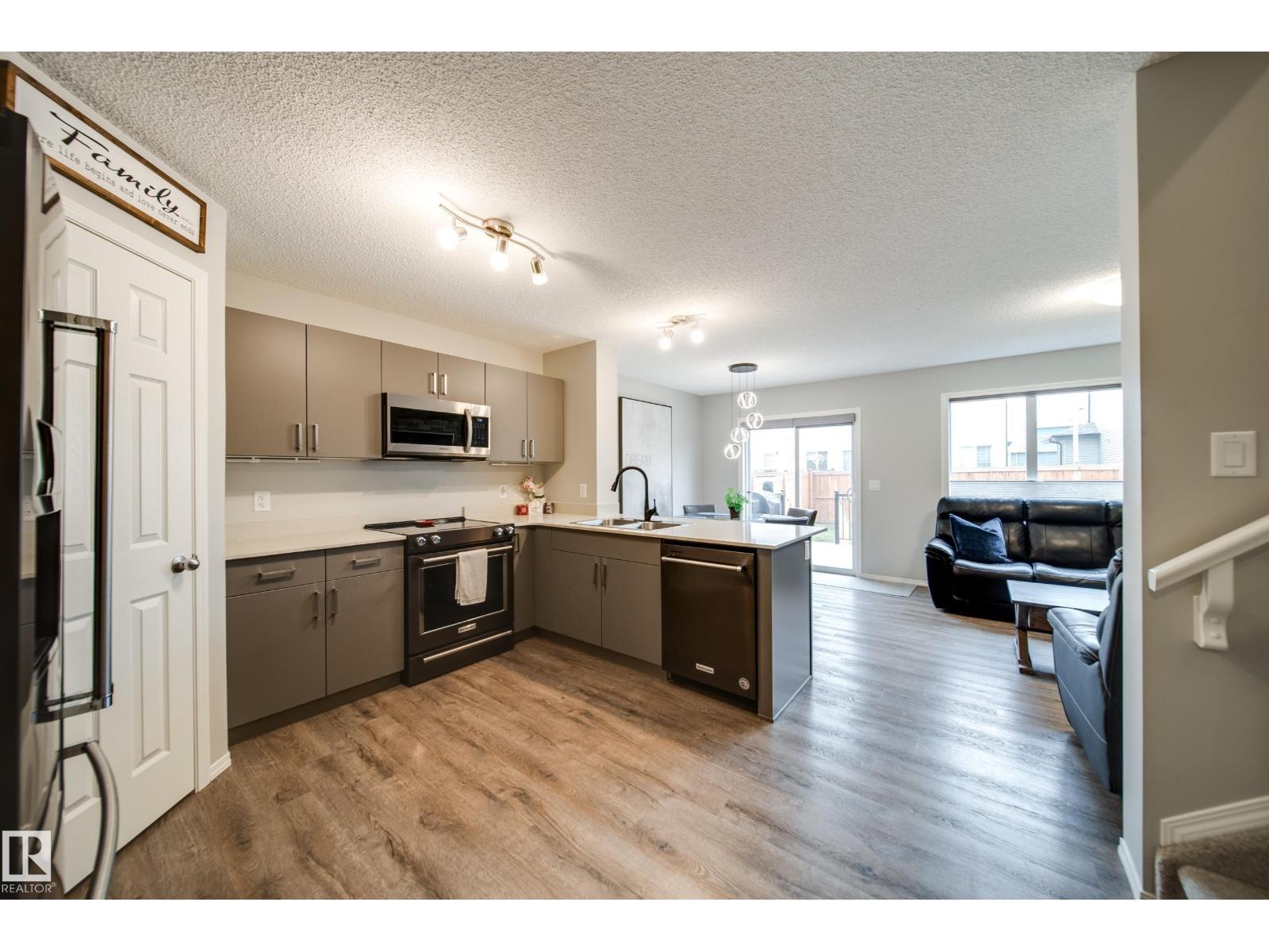 9040 Cooper Link Li Sw, Edmonton, Alberta  T6W 4A4 - Photo 12 - E4460562