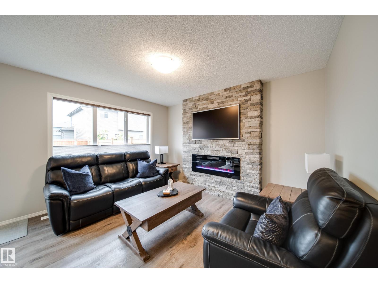 9040 Cooper Link Li Sw, Edmonton, Alberta  T6W 4A4 - Photo 2 - E4460562