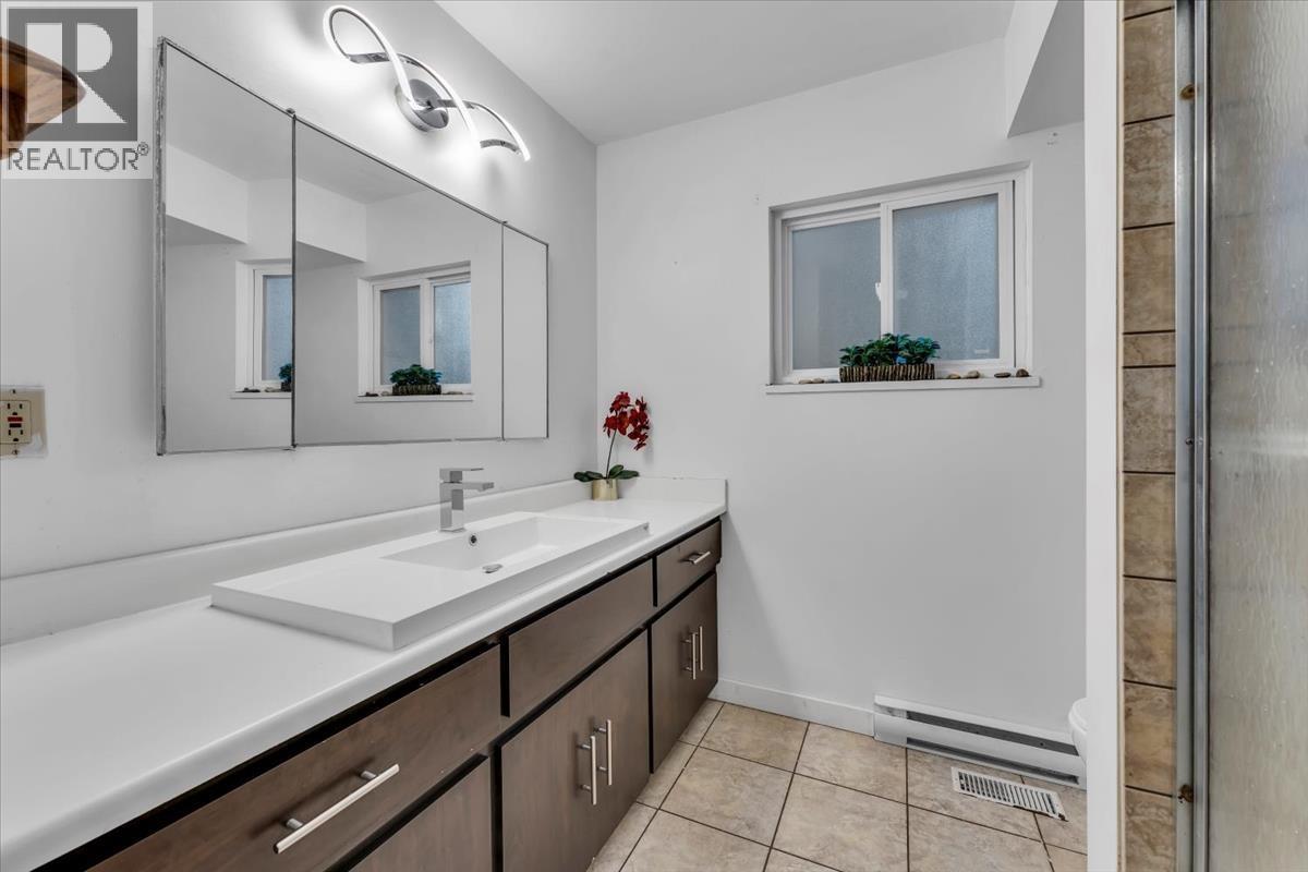 1707 Dempsey Road, North Vancouver, British Columbia  V7K 1T2 - Photo 18 - R3054902