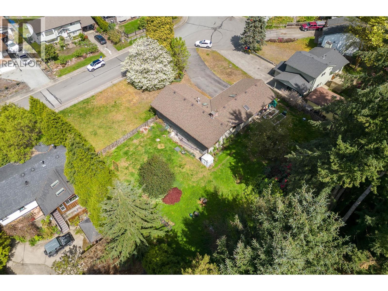 21190 Glenwood Avenue, Maple Ridge, British Columbia  V2X 8K5 - Photo 4 - R3054846