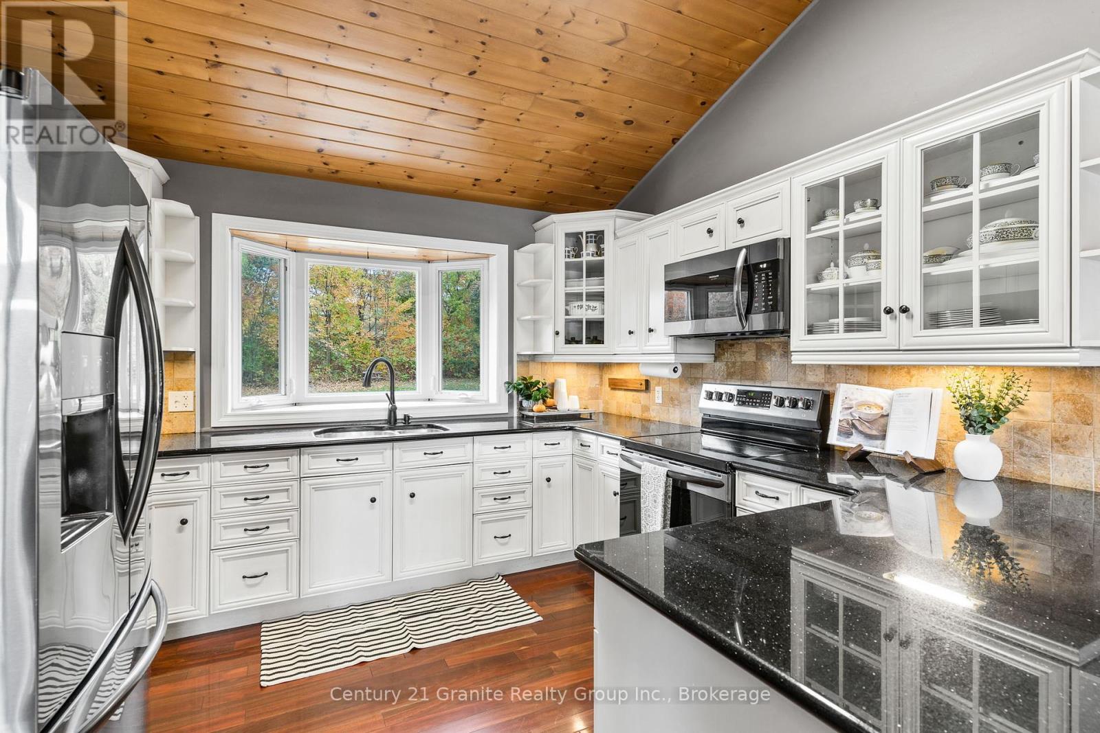 1754 Horseshoe Lake Road, Minden Hills, Ontario  K0M 2K0 - Photo 5 - X12437548