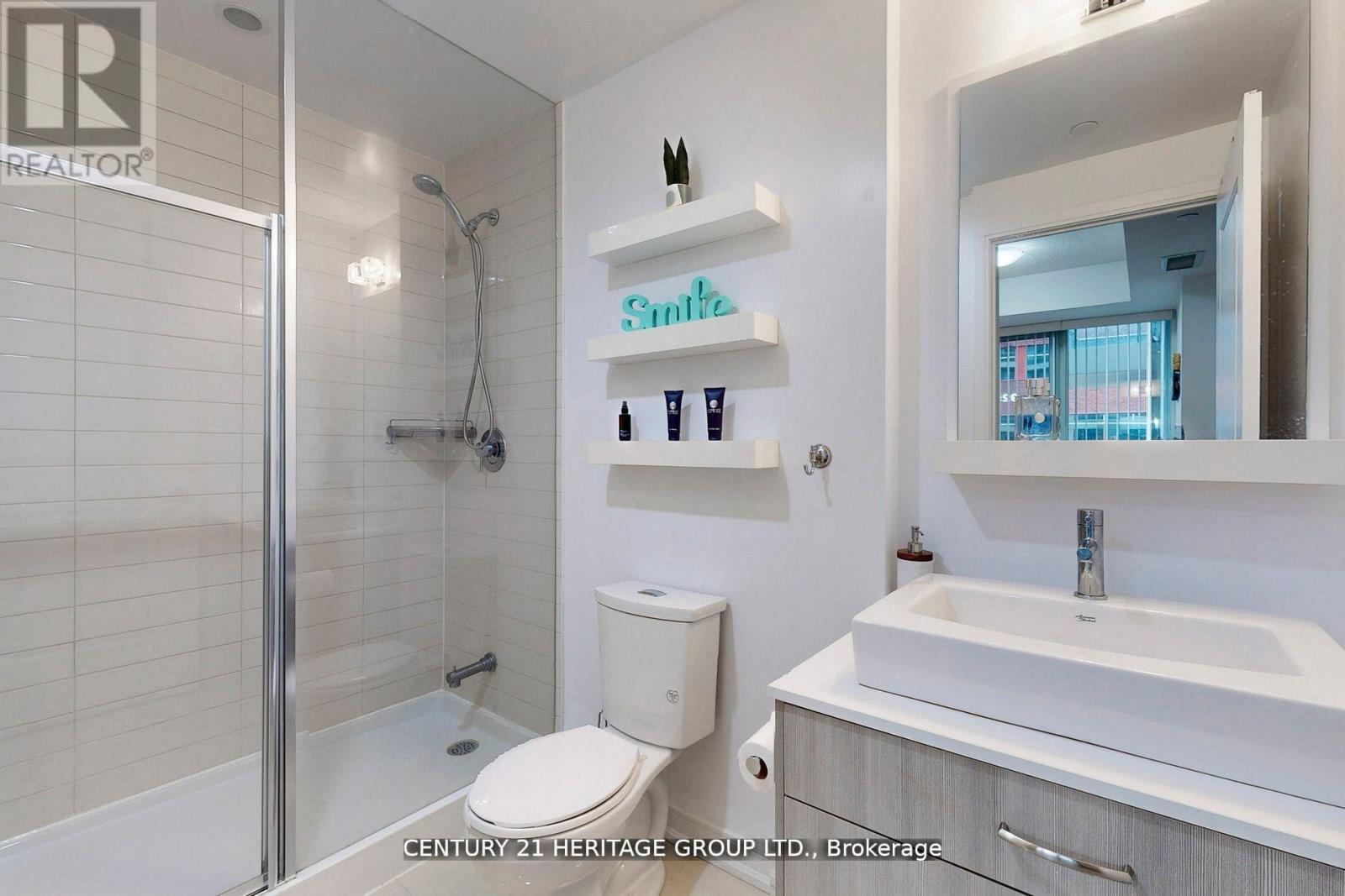 319 - 9201 Yonge Street, Richmond Hill (Langstaff), Ontario  L4C 6Z2 - Photo 14 - N12441824