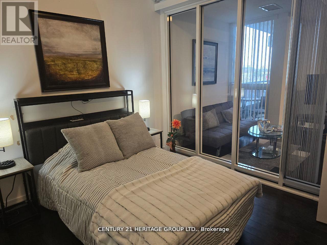 319 - 9201 Yonge Street, Richmond Hill (Langstaff), Ontario  L4C 6Z2 - Photo 16 - N12441824
