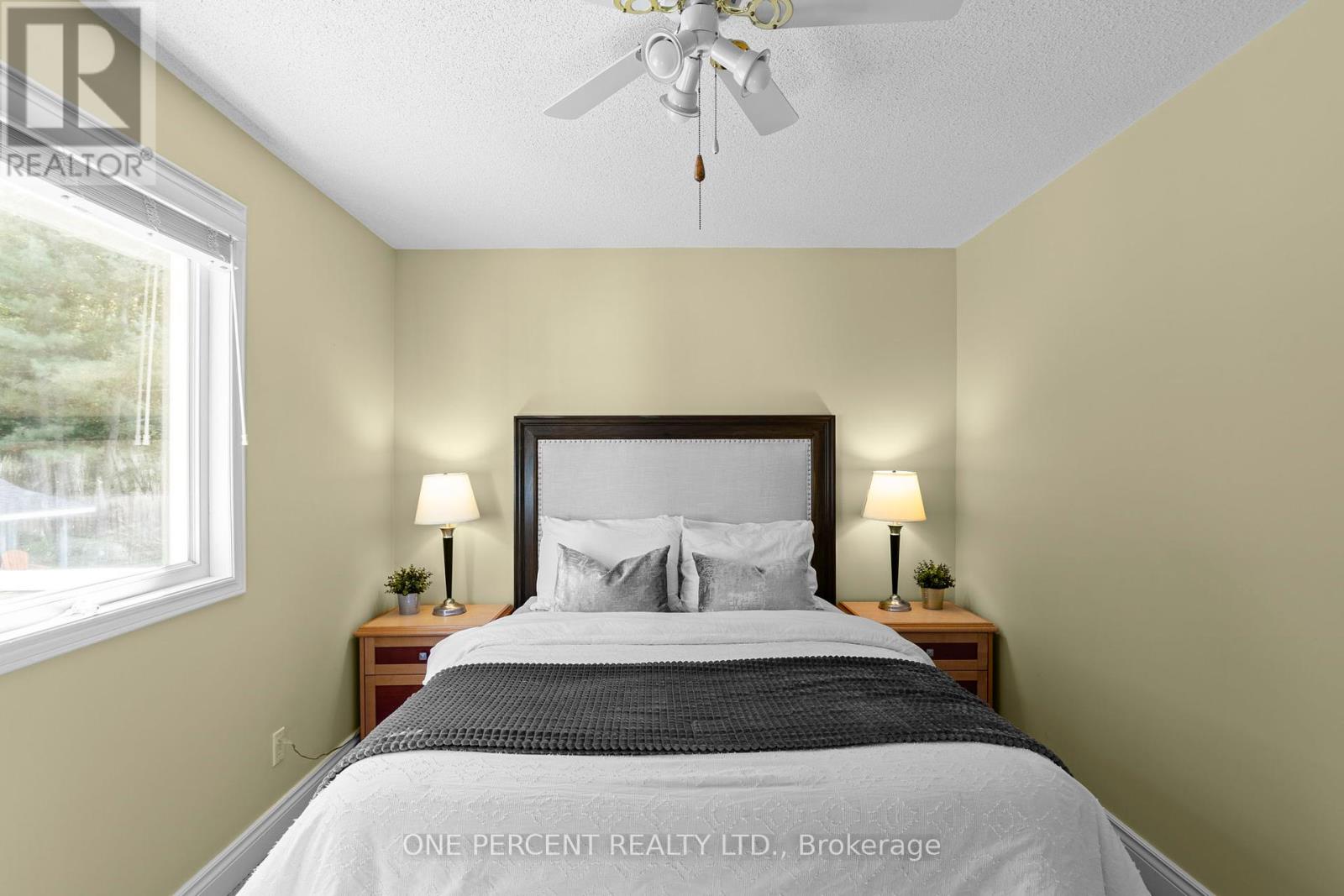63 Bailey Crescent, Tiny (Wyevale), Ontario  L0L 2T0 - Photo 16 - S12441814