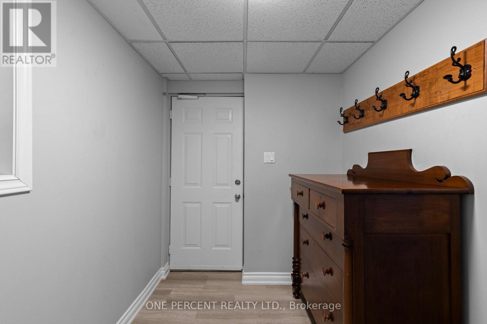 63 Bailey Crescent, Tiny (Wyevale), Ontario  L0L 2T0 - Photo 22 - S12441814