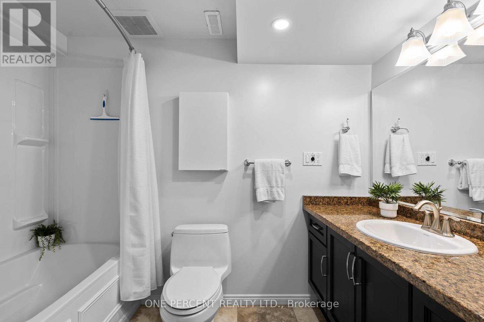 63 Bailey Crescent, Tiny (Wyevale), Ontario  L0L 2T0 - Photo 30 - S12441814