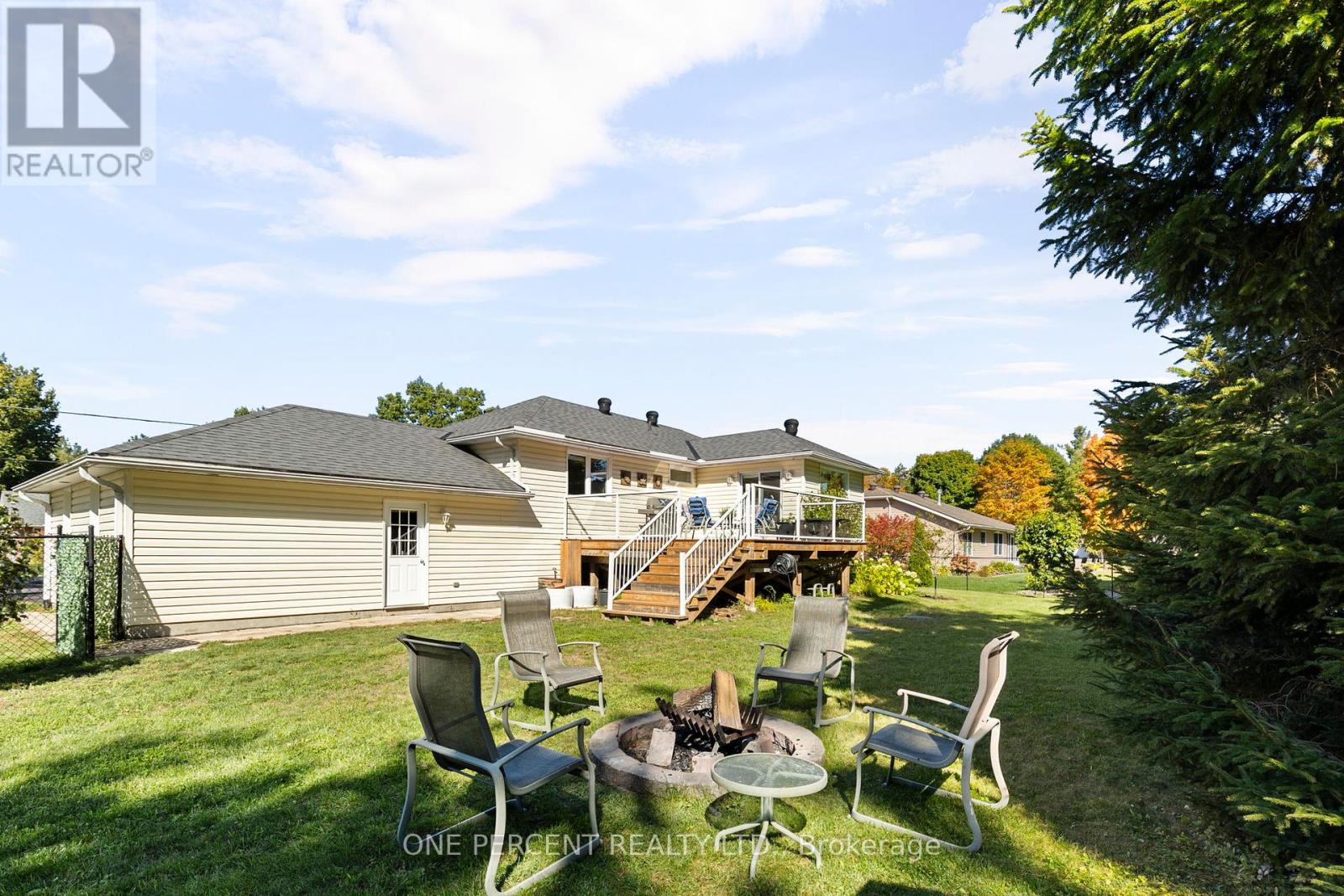 63 Bailey Crescent, Tiny (Wyevale), Ontario  L0L 2T0 - Photo 33 - S12441814