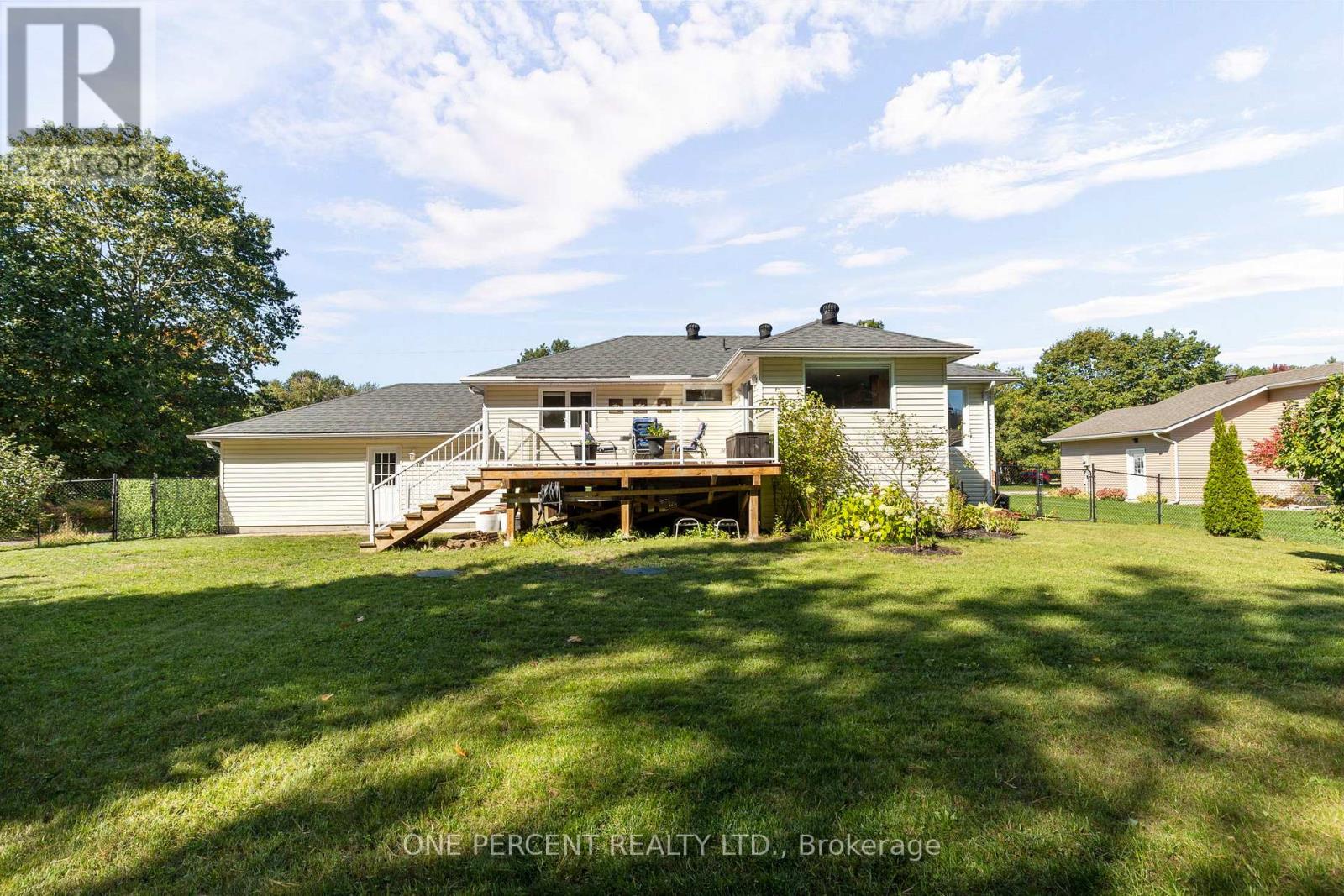 63 Bailey Crescent, Tiny (Wyevale), Ontario  L0L 2T0 - Photo 34 - S12441814