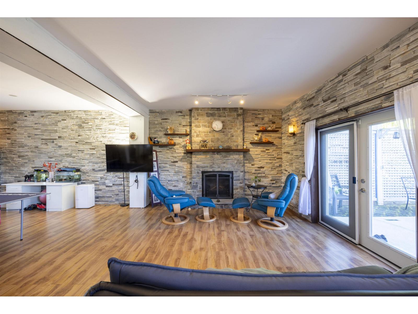 22019 Old Yale Road, Langley, British Columbia  V2Z 1M2 - Photo 15 - R3054752