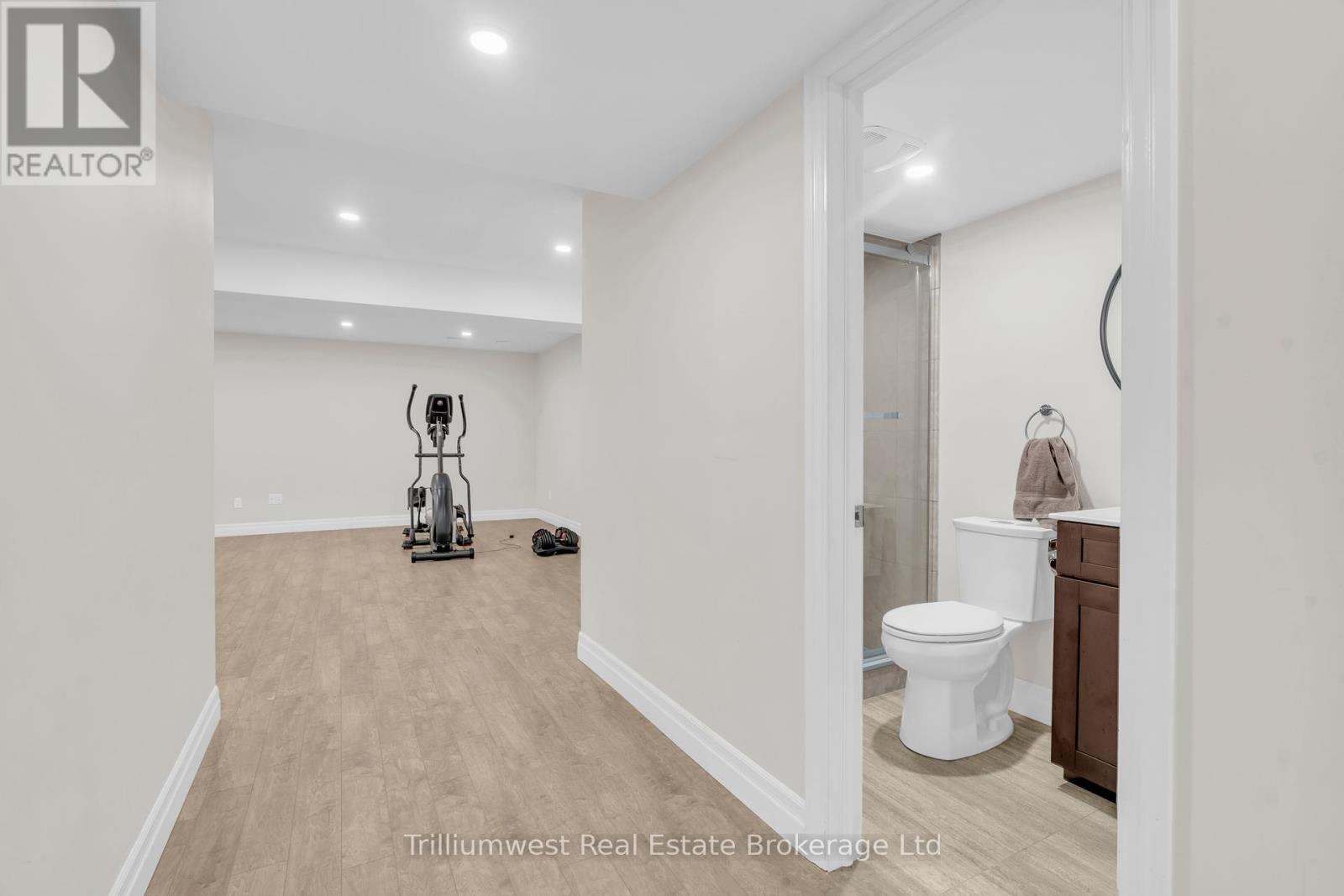 41 Samuel Drive, Guelph, Ontario  N1L 0K1 - Photo 22 - X12441860