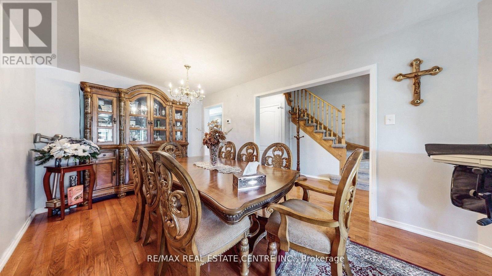 6899 Bansbridge Crescent, Mississauga (Lisgar), Ontario  L5N 6T1 - Photo 13 - W12441815
