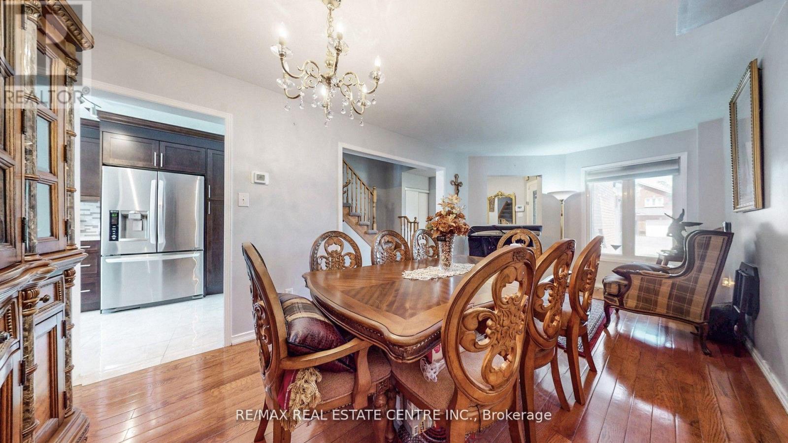 6899 Bansbridge Crescent, Mississauga (Lisgar), Ontario  L5N 6T1 - Photo 14 - W12441815
