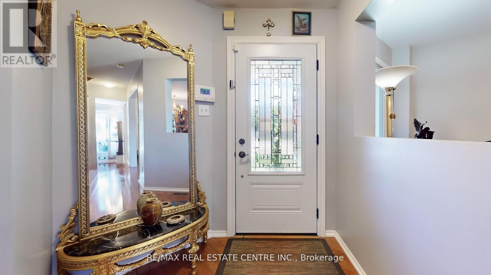 6899 Bansbridge Crescent, Mississauga (Lisgar), Ontario  L5N 6T1 - Photo 21 - W12441815