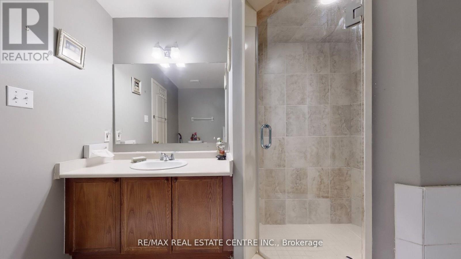 6899 Bansbridge Crescent, Mississauga (Lisgar), Ontario  L5N 6T1 - Photo 26 - W12441815