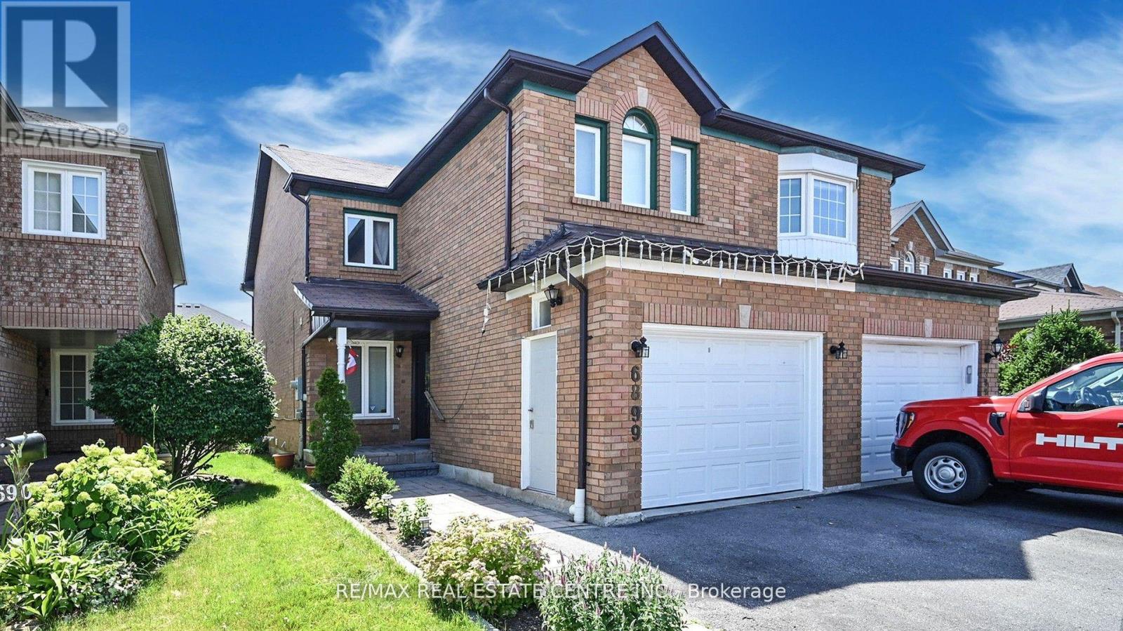 6899 Bansbridge Crescent, Mississauga (Lisgar), Ontario  L5N 6T1 - Photo 3 - W12441815