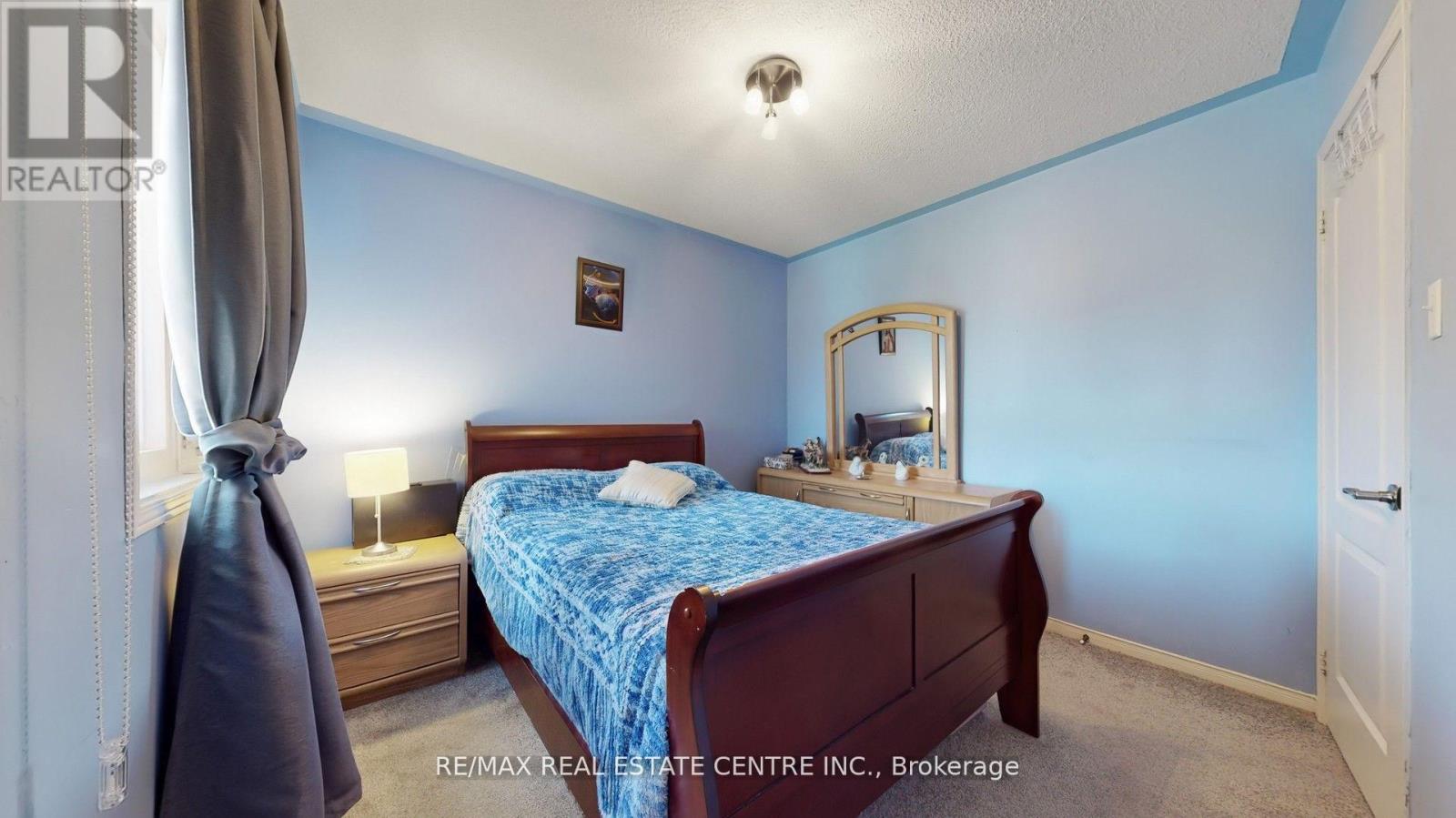 6899 Bansbridge Crescent, Mississauga (Lisgar), Ontario  L5N 6T1 - Photo 31 - W12441815