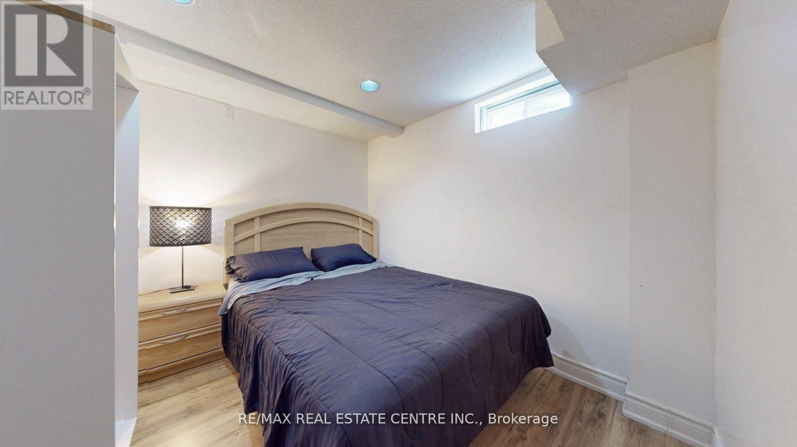 6899 Bansbridge Crescent, Mississauga (Lisgar), Ontario  L5N 6T1 - Photo 43 - W12441815