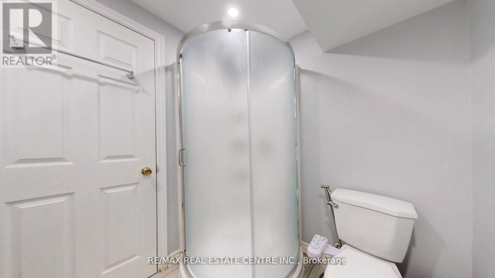 6899 Bansbridge Crescent, Mississauga (Lisgar), Ontario  L5N 6T1 - Photo 46 - W12441815