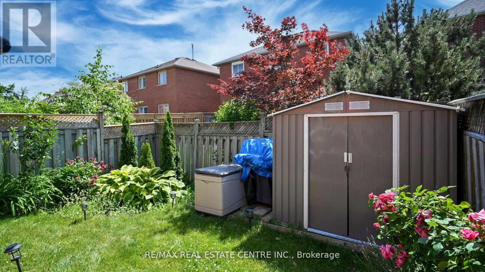6899 Bansbridge Crescent, Mississauga (Lisgar), Ontario  L5N 6T1 - Photo 48 - W12441815