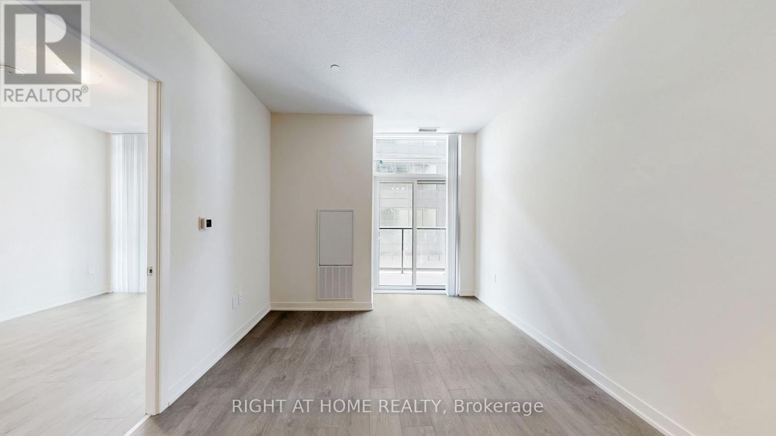 408 - 38 Annie Craig Drive, Toronto, Ontario  M8V 0G9 - Photo 5 - W12441818