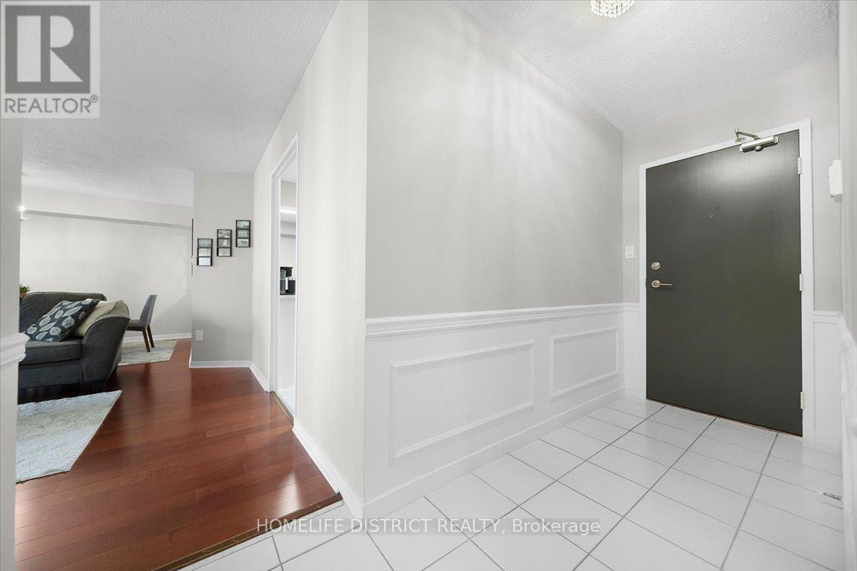 1509 - 1580 Mississauga Vly Boulevard, Mississauga, Ontario  L5A 3T8 - Photo 8 - W12441826