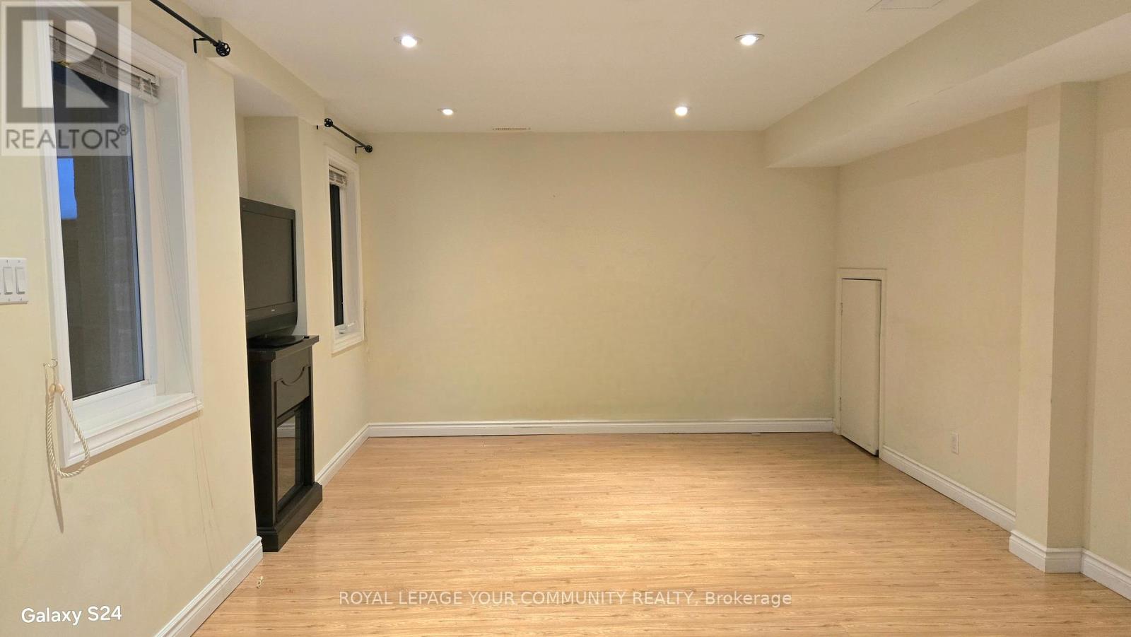 Lower - 20 Seiffer Crescent, Richmond Hill, Ontario  L4E 0J1 - Photo 11 - N12441748