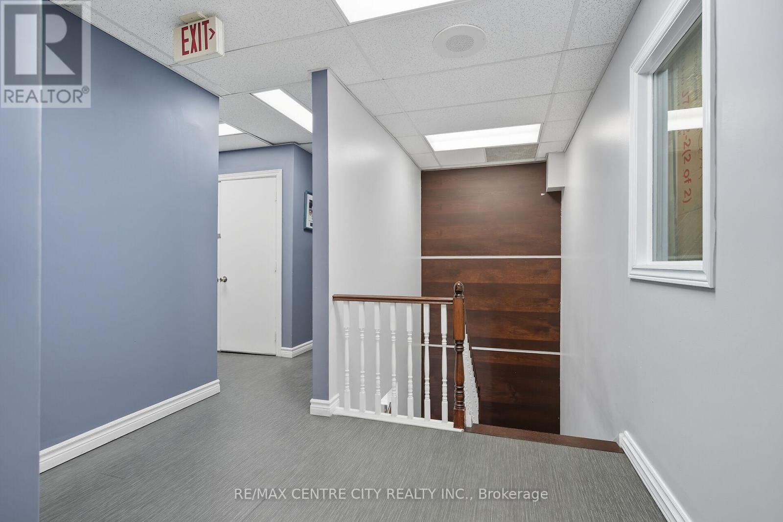 330 Sovereign Road, London East, Ontario  N6M 1A8 - Photo 13 - X12441853