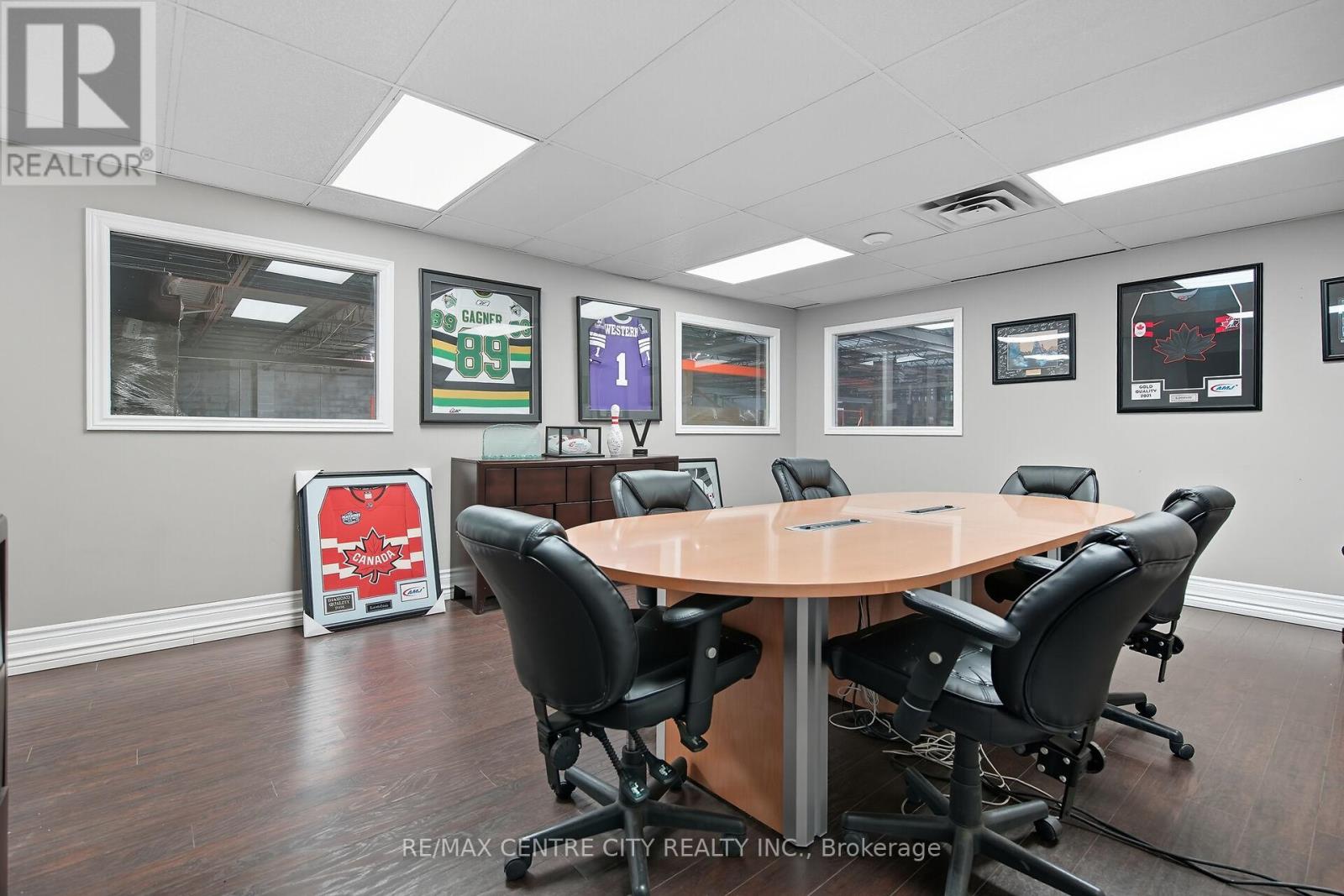 330 Sovereign Road, London East, Ontario  N6M 1A8 - Photo 17 - X12441853