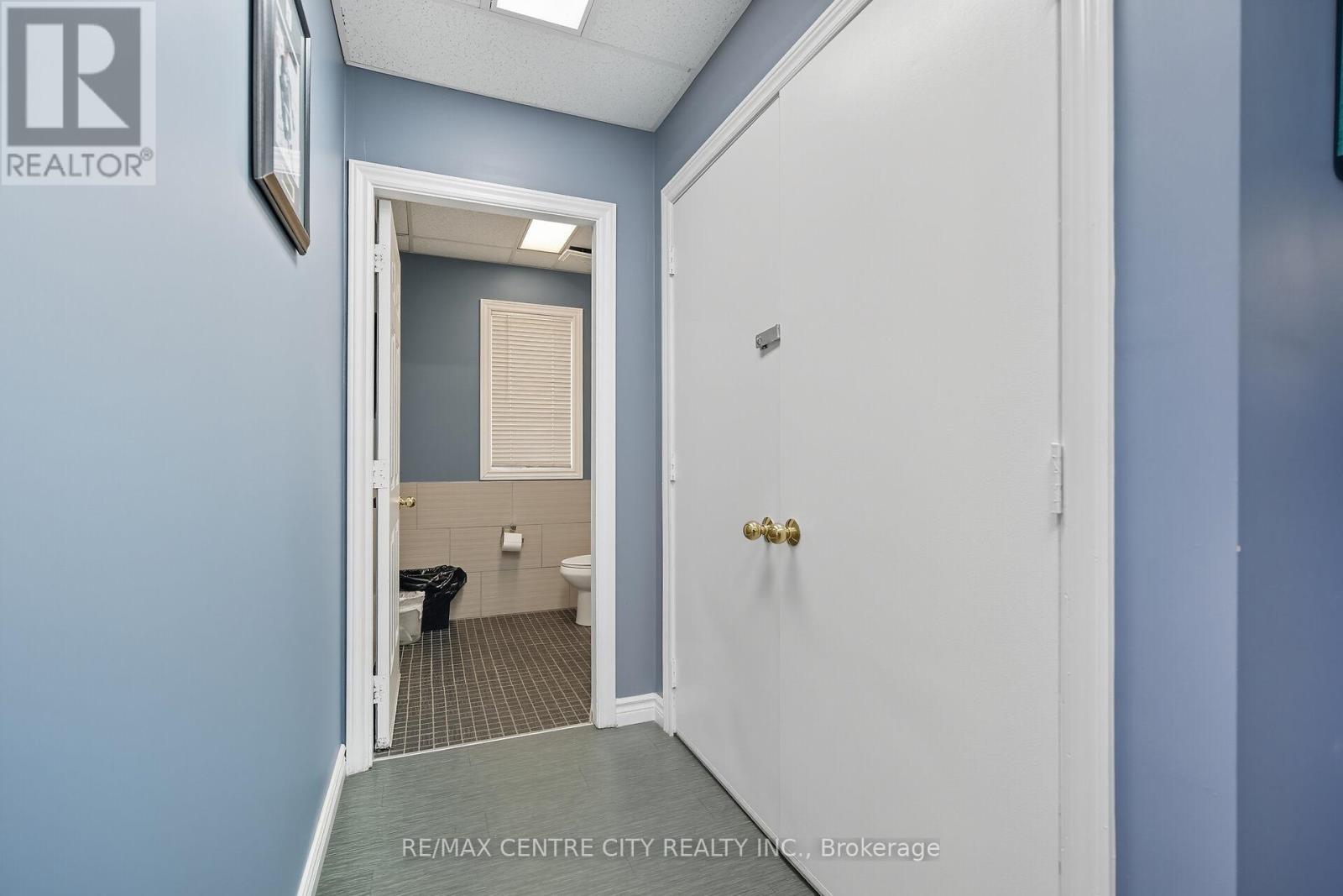 330 Sovereign Road, London East, Ontario  N6M 1A8 - Photo 19 - X12441853