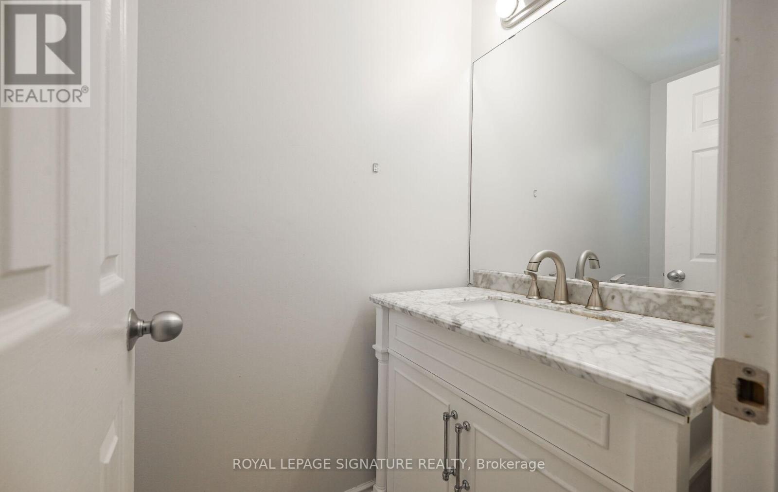 24 - 2700 Battleford Road, Mississauga, Ontario  L5N 2S7 - Photo 47 - W12440883