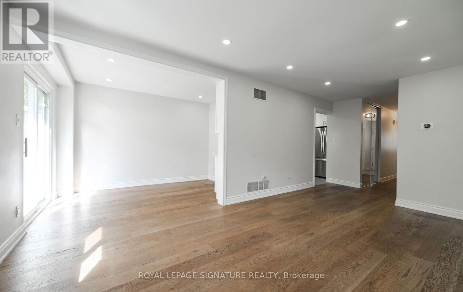 24 - 2700 Battleford Road, Mississauga, Ontario  L5N 2S7 - Photo 39 - W12440883