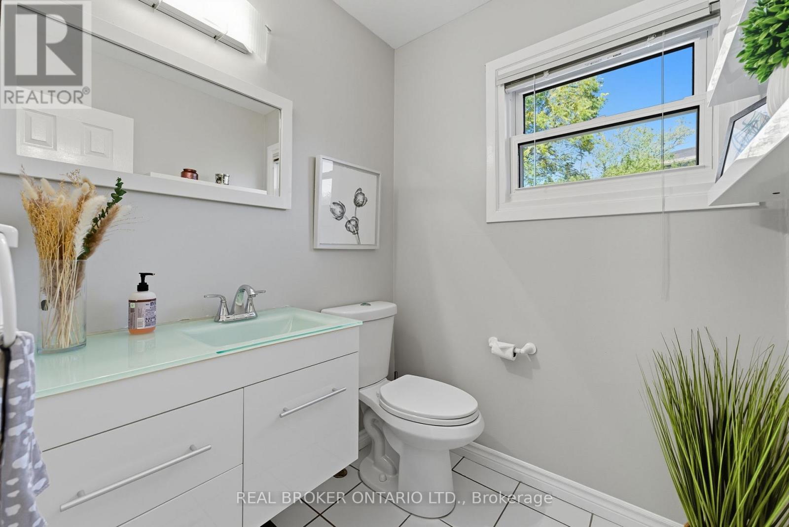 91 Mississippi Road, Carleton Place, Ontario  K7C 4E5 - Photo 13 - X12441847