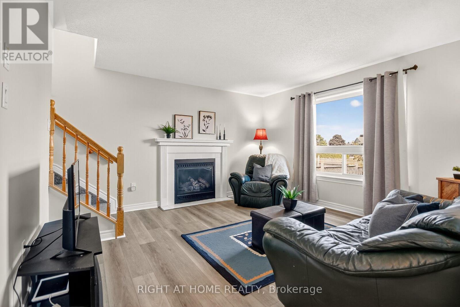 42 Frieday Street, Arnprior, Ontario  K7S 0A6 - Photo 19 - X12441849