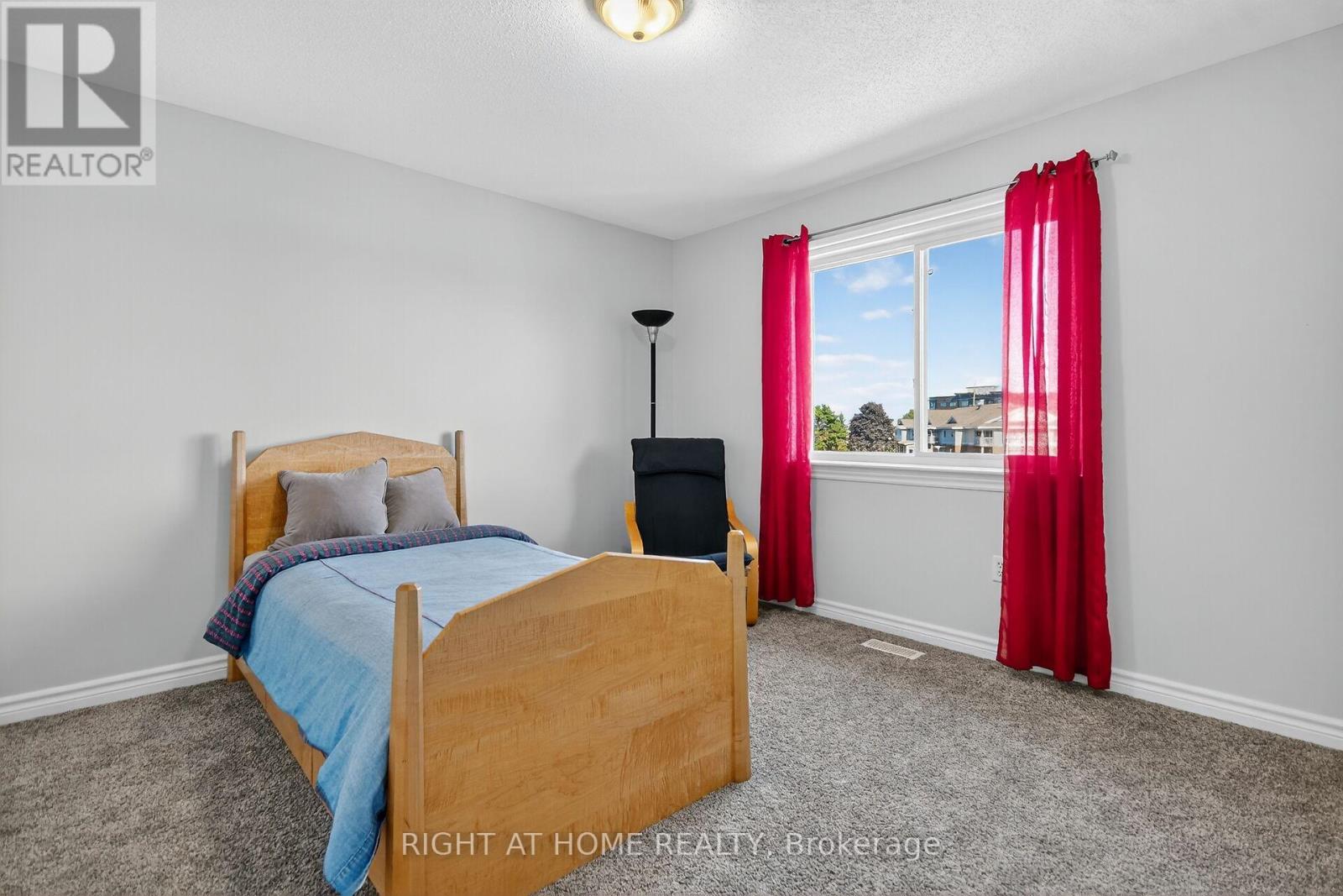 42 Frieday Street, Arnprior, Ontario  K7S 0A6 - Photo 28 - X12441849
